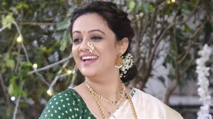 Spruha Joshi Height, Weight, Net Worth, Age, Birthday, Wikipedia, Who, Nationality, Biography