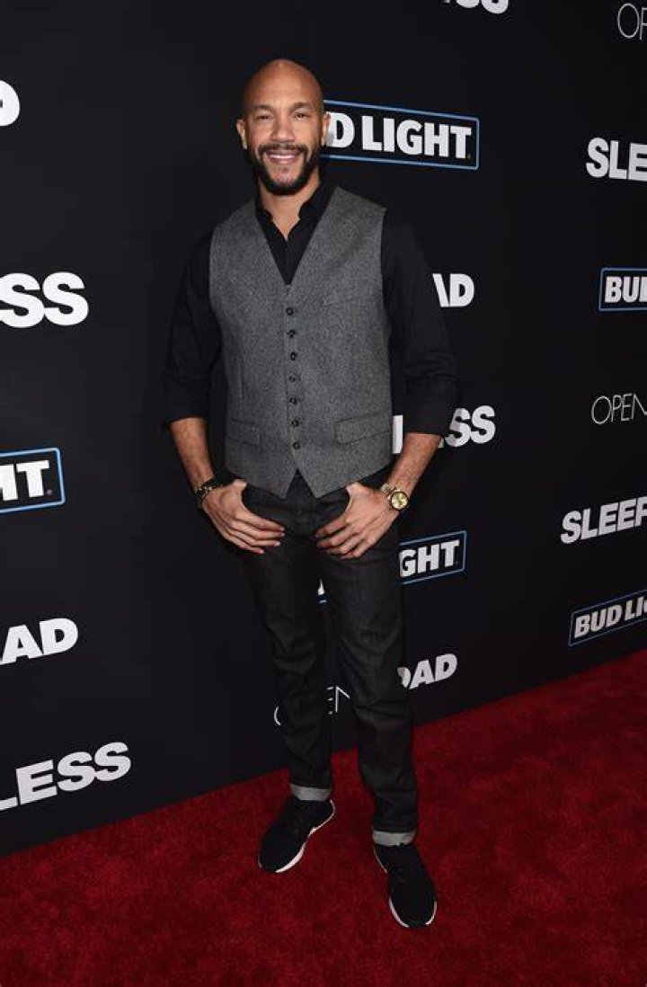 Stephen Bishop Net Worth - Wiki, Age, Weight and Height, Relationships, Family, and More