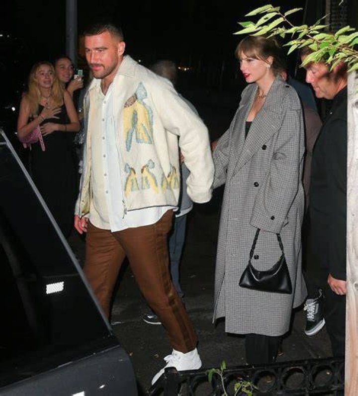 Taylor Swift & Travis are ‘quickly turning more serious’ & she gets his sleep schedule
