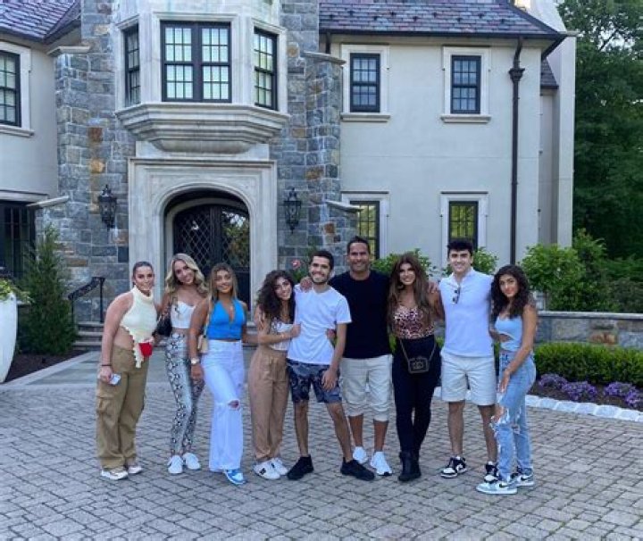 Teresa Giudice Gives Look Inside New Home with Luis Ruelas