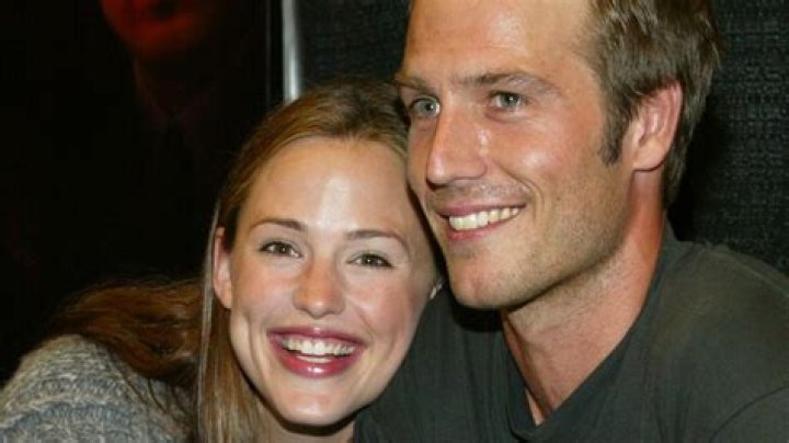 The Relationship Between Jennifer Garner and Michael Vartan