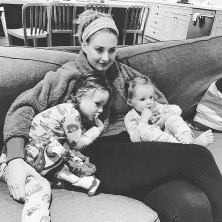 This Is Us Actress, Alexandra Breckenridge Is A Mother Of Two Child; How Is Her Relation With Husband Now?
