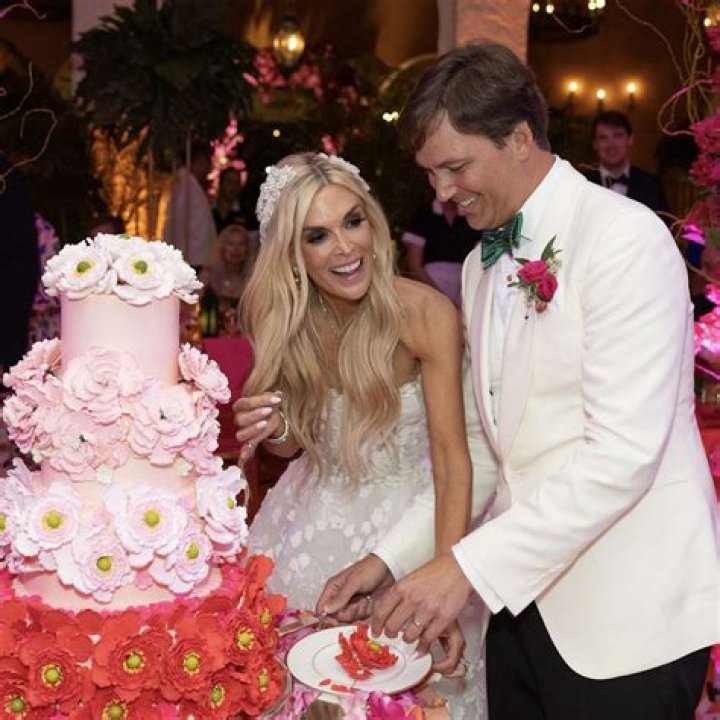 Tinsley Mortimer and her boyfriend of more than a year Scott Kluth have again split!