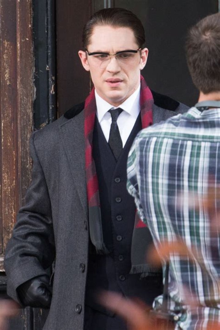 Tom Hardy wears glasses for 1960s gangster film ‘Legend’: would you shag it?
