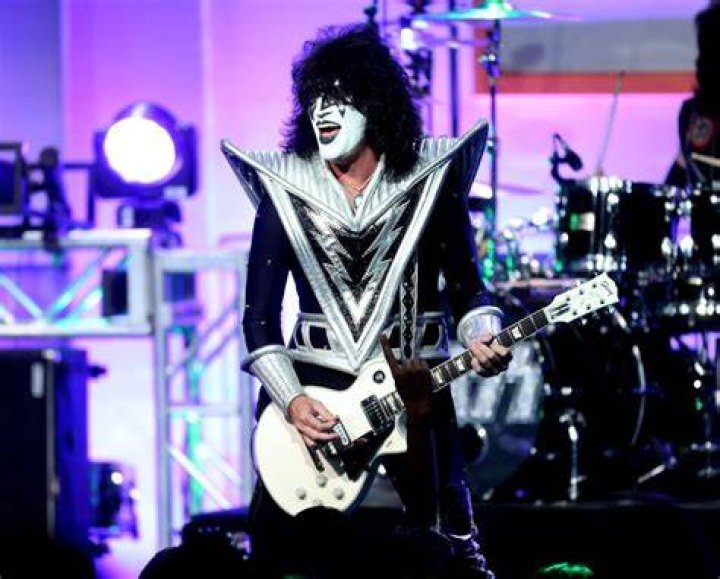 Tommy Thayer Net Worth - Wiki, Age, Weight and Height, Relationships, Family, and More