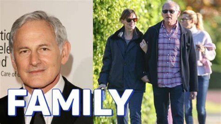 Victor Garber - Age, Family, Bio