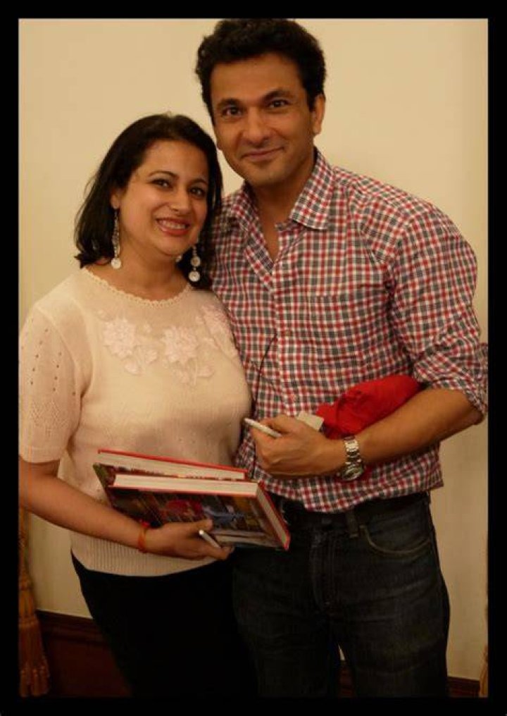 Vikas Khanna Girlfriend: Is He Dating Anyone? Family And Net Worth
