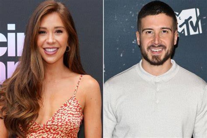 
Vinny Guadagnino Is Rumored To Be Dating Gabby Windey 