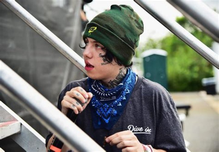 What happened to Lil Xan? Is he dead? Net Worth, Height, Bio