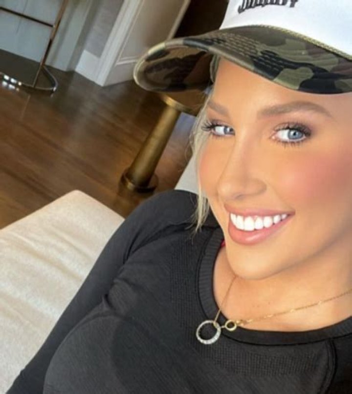 What Is Wrong With Savannah Chrisley Teeth? Used Braces Or Teeth Whitening