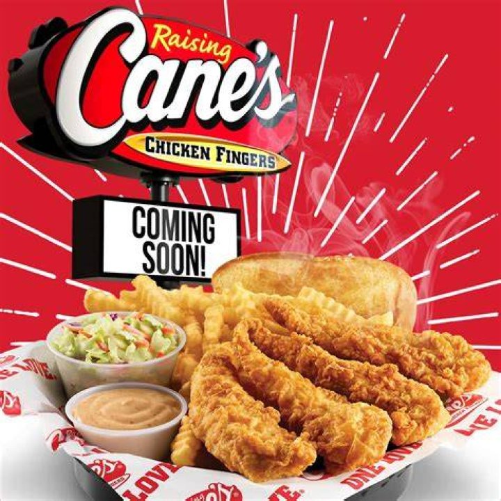 What kind of sauce does canes have?