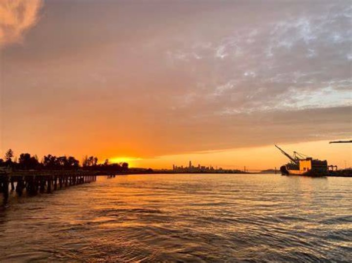Where do you catch the ferry in Alameda?