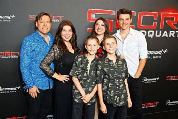 Who are DayRon Sharpes Parents? DayRon Sharpe Biography, Parents Name, Nationality and More