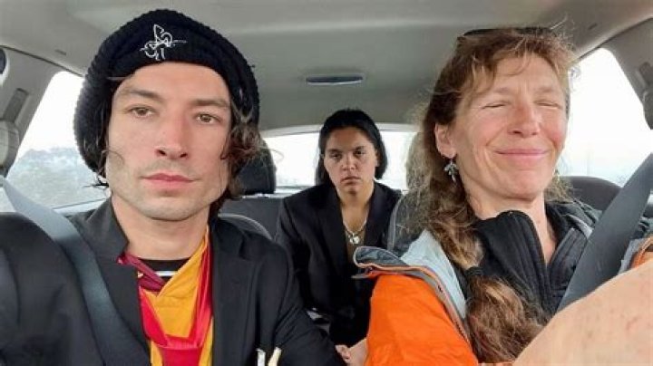 Who Are Ezra Miller Brother Saiya And Sister Caitlin? Siblings Parents And Childhood