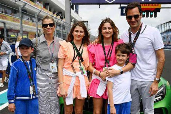 Who Is Diana Federer Husband? What To Know About Roger Federer Sister