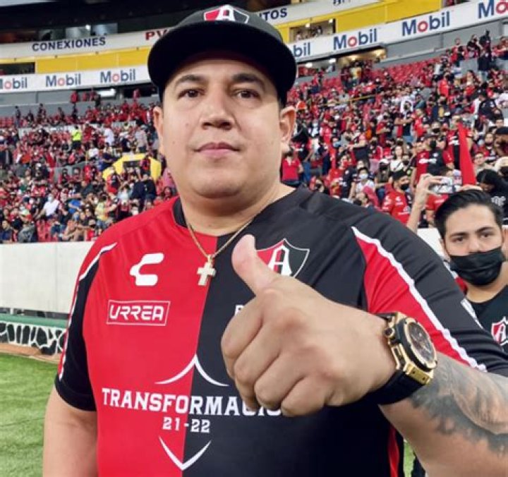 
Who Is Eddy Reynoso? Julio Cesar Martinez Trainer – Age Wikipedia And More Facts 