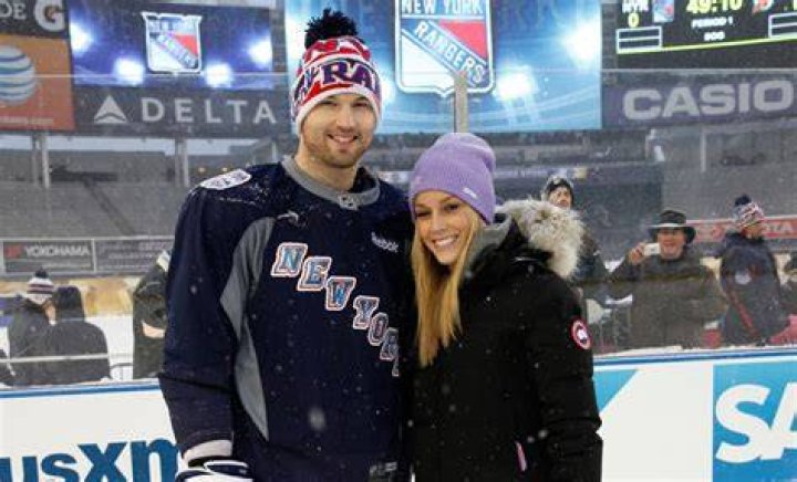 Who is Jessica Nash? Know about this wife of Rick Nash, the NHL player!