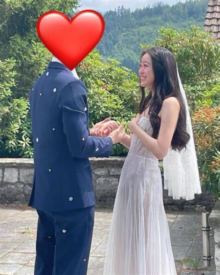 Who is Stephanie Soo? Is she married? Age, Fiance, Net Worth