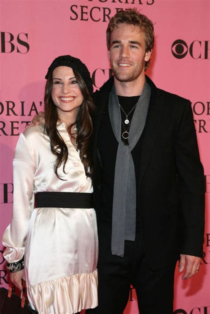 Who is the Famous American Actress, Heather McComb Dating? Know Her Relationship Status and Her Net Worth