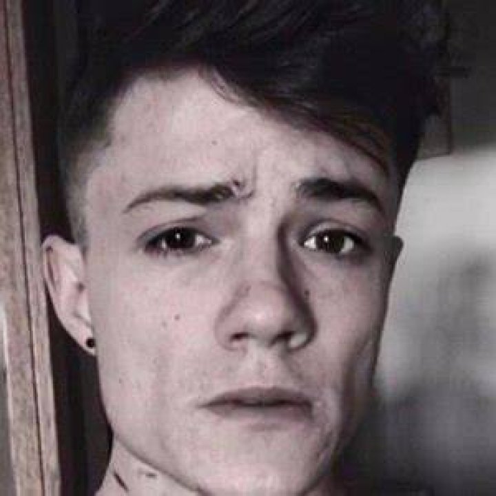 Wian West - Age, Family, Bio