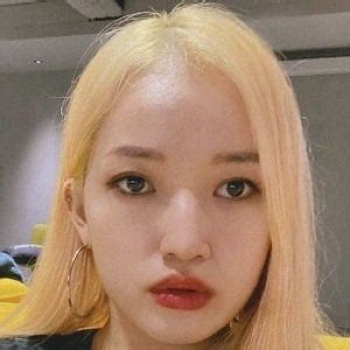Yeji Kim - Age, Family, Bio