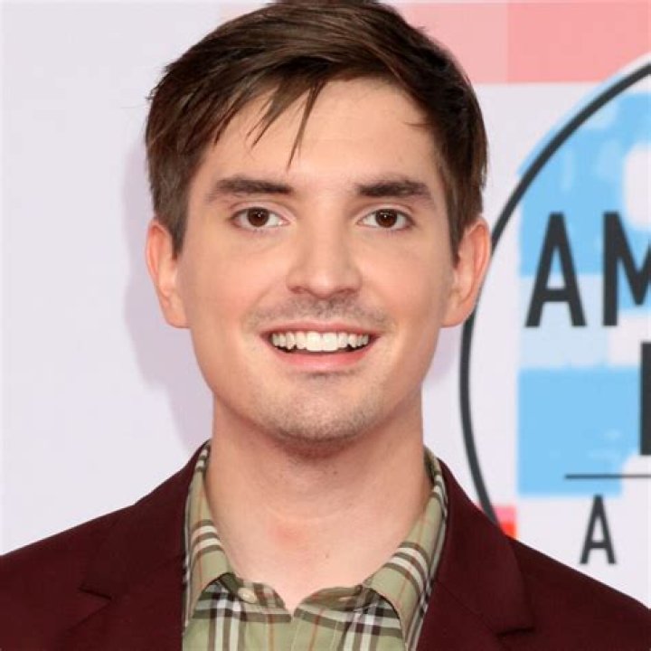 Zach Sang - Age, Family, Bio