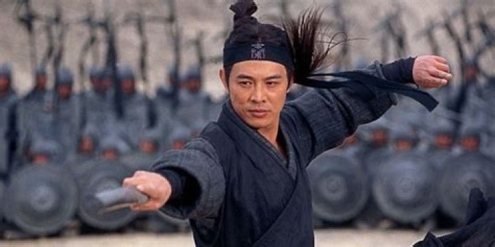 Zhenwei Wang is well known Chinese Born movie actor and a black belt Martial arts expert. As of 2020, he is living a single life without dating any girlfriend. Further, he has an impressive $700 thousand net worth throughout his martial career.
